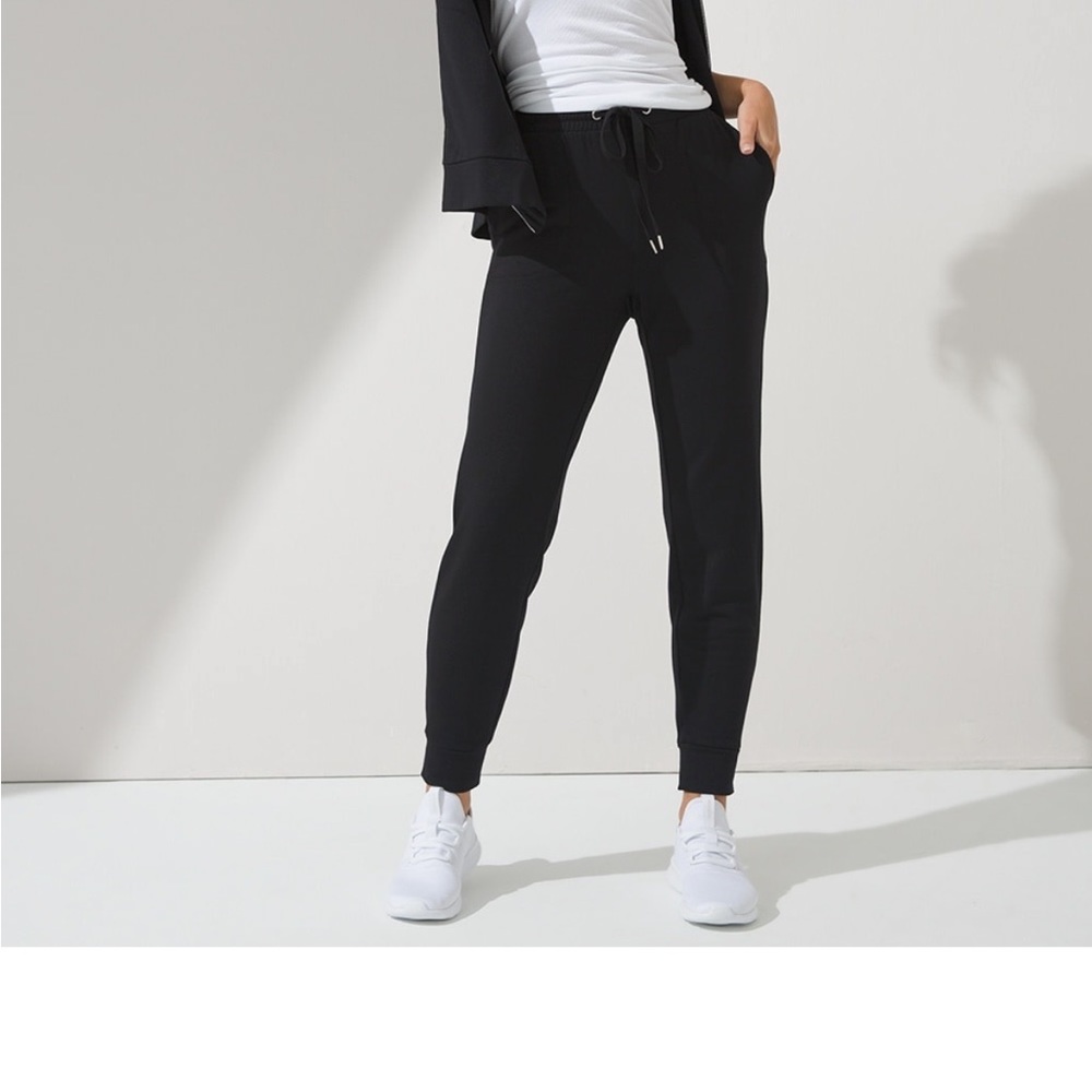 Soma joggers